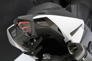 ΚΑΛΥΜΜΑΤΑ ΚΑΘΡΕΠΤΩΝ BCD DESIGN BLACK GLOSS YAMAHA T-MAX 530 2015-2019-thumb-13