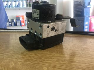 ΜΟΝΑΔΑ ABS FORD FOCUS -thumb-2