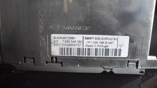 SEAT LEON (ΜΟΝΑΔΑ ΡΑΔΙΟ-CD / MP3)-thumb-1