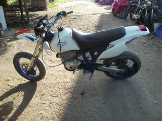 YAMAHA TT600R