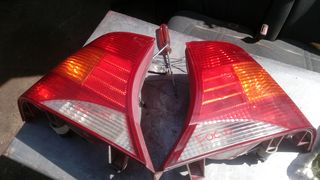 Φανάρια πίσω ford focus 01-06