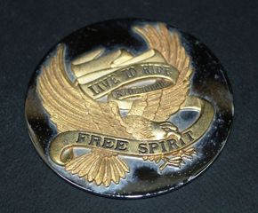 Εμβλημα (αυτοκολλητο) Χρυσο EAGLE 8.75CM CHOPPER