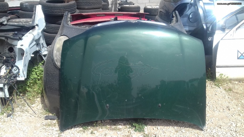 Καπό Nissan Micra