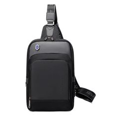 Τσάντα Crossbody ARCTIC HUNTER XB00116 αδιάβροχη μαύρη με θήκη για tablet & θύρα USB