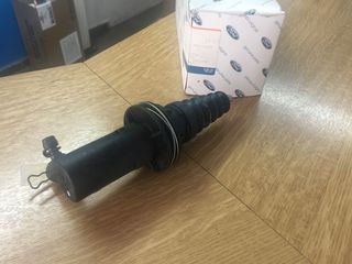 ΓΝΗΣΙΑ ΑΝΤΛΙΑ ΣΥΜΠΛΕΚΤΗ FORD TRANSIT 2000-2006