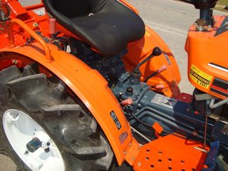 Τρακτέρ Kubota 2007 Β 10 ΒBULTRA-thumb-6