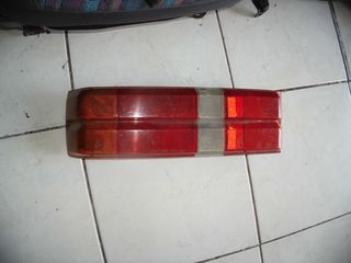 MAZDA 323 1982 ΦΑΝΑΡΙ ΠΙΣΩ ΑΡ