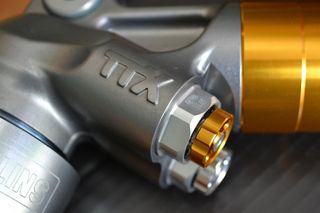 OHLINS TTX CBR-1000RR 2008-thumb-2