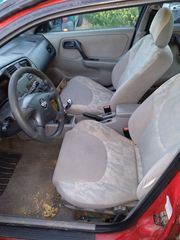 Nissan Primera '01-thumb-6