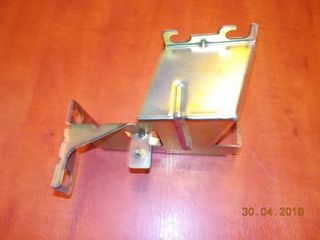 ΒΑΣΗ CD-Changer BMW E39 ''BMW Βαμβακάς''-thumb-1