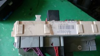 Ασφάλειοθηκη Alfa 147-thumb-1