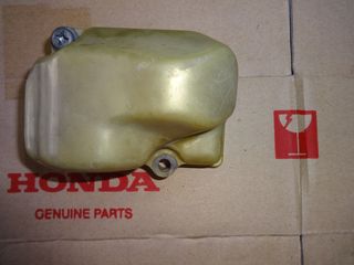 HONDA CRM 250 AR Καπάκι Τρομπας Λαδιού Γνήσιο 