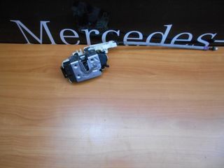 Mercedes Μεταχειρισένη Κλειδαριά Πόρτας Πίσω Αριστερά - C Class W204 - E Class W212 - CLS C218 - A2047301335