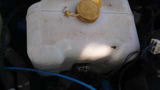 ΔΟΧΕΙΟ ΝΕΡΟΥ ΥΑΛΟΚΑΘΑΡΙΣΤΗΡΩΝ FORD RANGER MONTEΛΟ 1998-2006