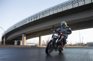 Honda 2024 CB125R ABS PACK-thumb-24