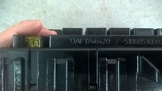  Ρελέ και Θήκες ρελέ  DAF-CF-XF-105