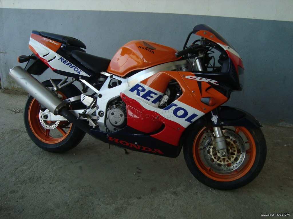 Honda 1998 CBR 900RR FIREBLADE