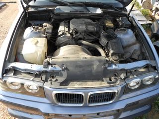 Δοχείο νερού υαλοκαθαριστήρων BMW E36 '98 Προσφορά.