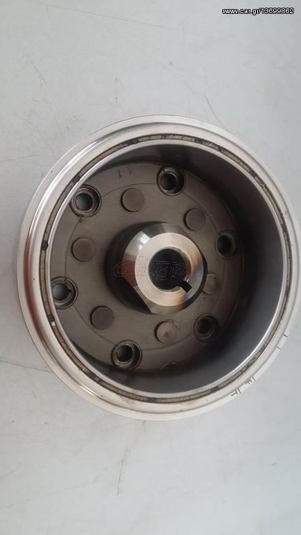 ΒΟΛΑΝ NX650 DOMINATOR