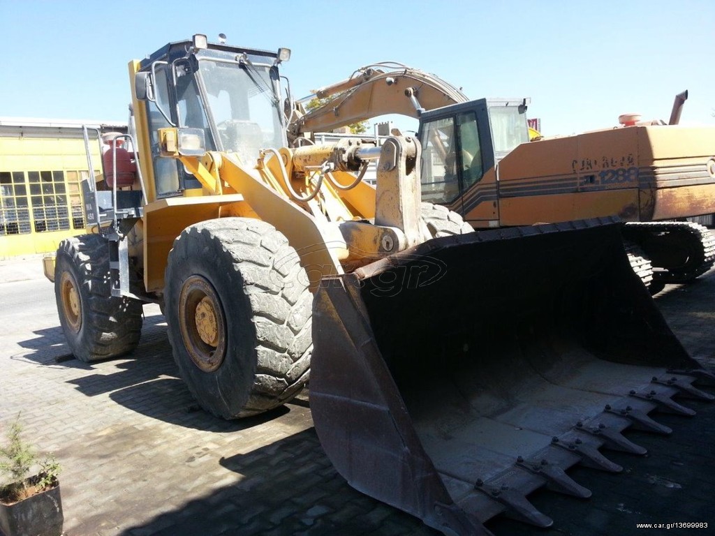 Φορτωτής Με Λάστιχα Komatsu 1989 WA450-1