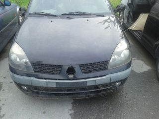 ΚΑΠΩ ΕΜΠΡΟΣ ΜΕΤΑΧΕΙΡΙΣΜΕΝΟ RENAULT CLIO 01-05