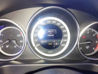 Mercedes-Benz 2014 E200 CDI TAXI 7 G-TRONIC-thumb-3