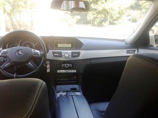 Mercedes-Benz 2014 E200 CDI TAXI 7 G-TRONIC-thumb-7