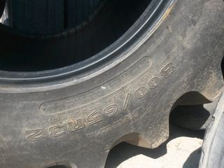 GoodYear 800/65 R32-thumb-1