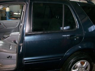 ΠΟΡΤΕΣ ΠΙΣΩ ΑΡΙΣΤΕΡΗ ΔΕΞΙΑ MERCEDES ML320 2000-2004