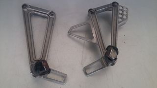 ΜΑΣΠΙΕΔΕΣ ΣΥΝΟΔΗΓΟΥ NX650 DOMINATOR-thumb-3