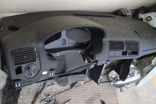 GOLF 4 Ανταλλακτικα & Αξεσούαρ   Αυτοκινήτων   Αμάξωμα Εσωτερικό   Ταμπλό