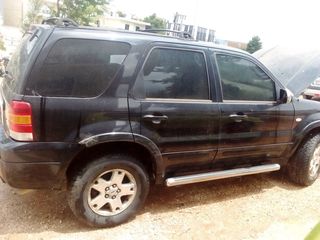 πόρτα πίσω δεξιά Ford Maverick 3000cc  2005 2006 
