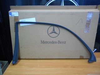 Mercedes Καινούργιο Πλαίσιο Παραθύρου Πόρτας Πίσω Δεξιά - E Class W210 - A2107350271 Κωδικός Χρώματος: 9B51