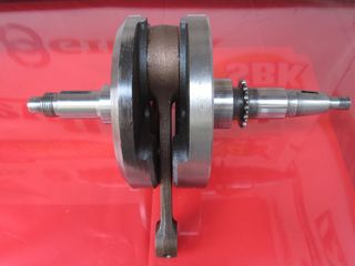 SUZUKI DR -> 125-200 ΣΤΡΟΦΑΛΟΜΠΙΕΛΑ ΣΕ ΑΡΙΣΤΗ ΚΑΤΑΣΤΑΣΗ!