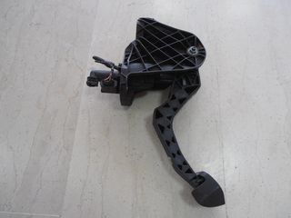 Πεταλιέρα συμπλέκτη κομπλέ με τρομπάκι Seat Leon 1P 2006-2012