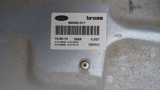 FORD FOCUS 2004-2008-thumb-1