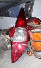 ΦΑΝΑΡΙ ΠΙΣΩ ΔΕΞΙΟ FORD MONDEO 2001-2007 (SW)