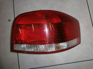 Φανάρι Πίσω Δεξί για AUDI A3 (2003 - 2005) (8P) Hatchback - 3dr , (2005 - 2008) (8P) | Kiparissis - The King Of Parts