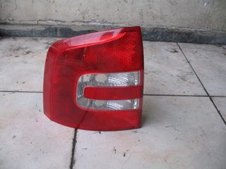 SKODA OCTAVIA 5 STATION 2005-2009 ΦΑΝΑΡΙΑ ΠΙΣΩ