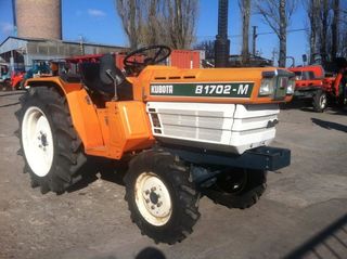 Kubota '18  B1702