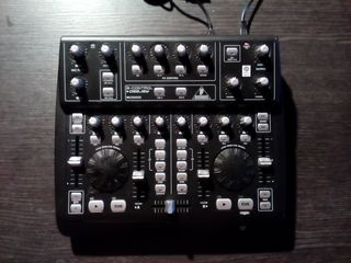 BEHRINGER B-CONTROL DEEJAY BCD 3000 DJ MIXER