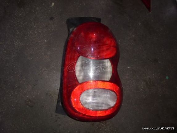 Φανάρι Πίσω Δεξί (ΛΕΥΚΟ ΦΛΑΣ) για SMART FORTWO (2002 - 2003) (CITY-CABRIO) Cabrio - 2dr | Kiparissis - The King Of Parts