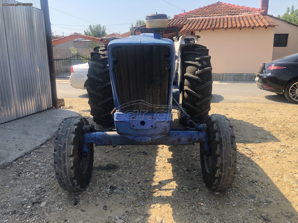 Τρακτέρ Ford 2018 5600