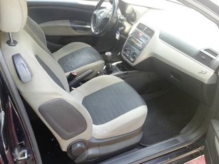 Fiat Punto 2005-thumb-13