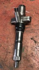 Αντλία πετρελαίου KOMATSU 6D105  6136-71-1520-thumb-2