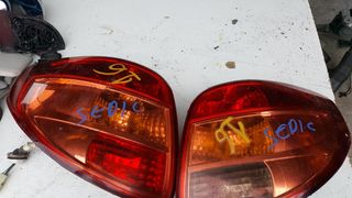 ΠΩΛΕΙΤΑΙ  ΦΑΝΑΡΙ    FIAT  SEDICI   ΜΟΝΟ  ΔΕΞΙ 
