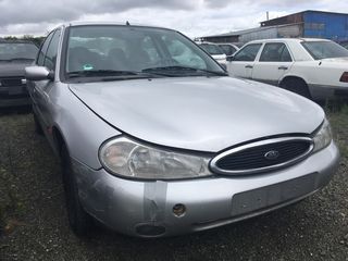 Ford Mondeo 1.8-thumb-1
