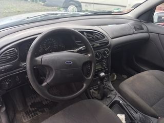 Ford Mondeo 1.8-thumb-5