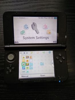 3DS XL σε αριστη κατασταση + extras ds