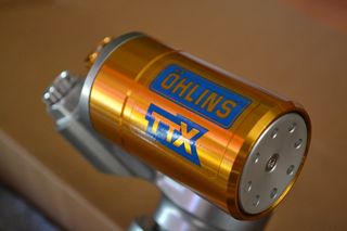 OHLINS TTX GSXR 1000-thumb-7